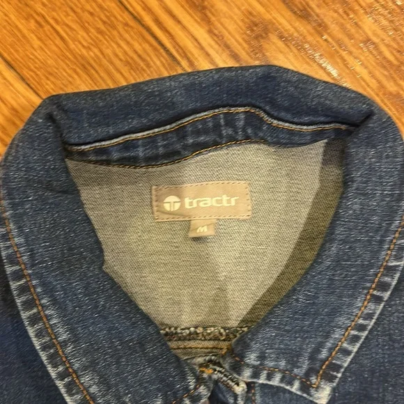 Tractr NWT size M girls denim jacket with faux leather sleeve - Picture 2 of 6